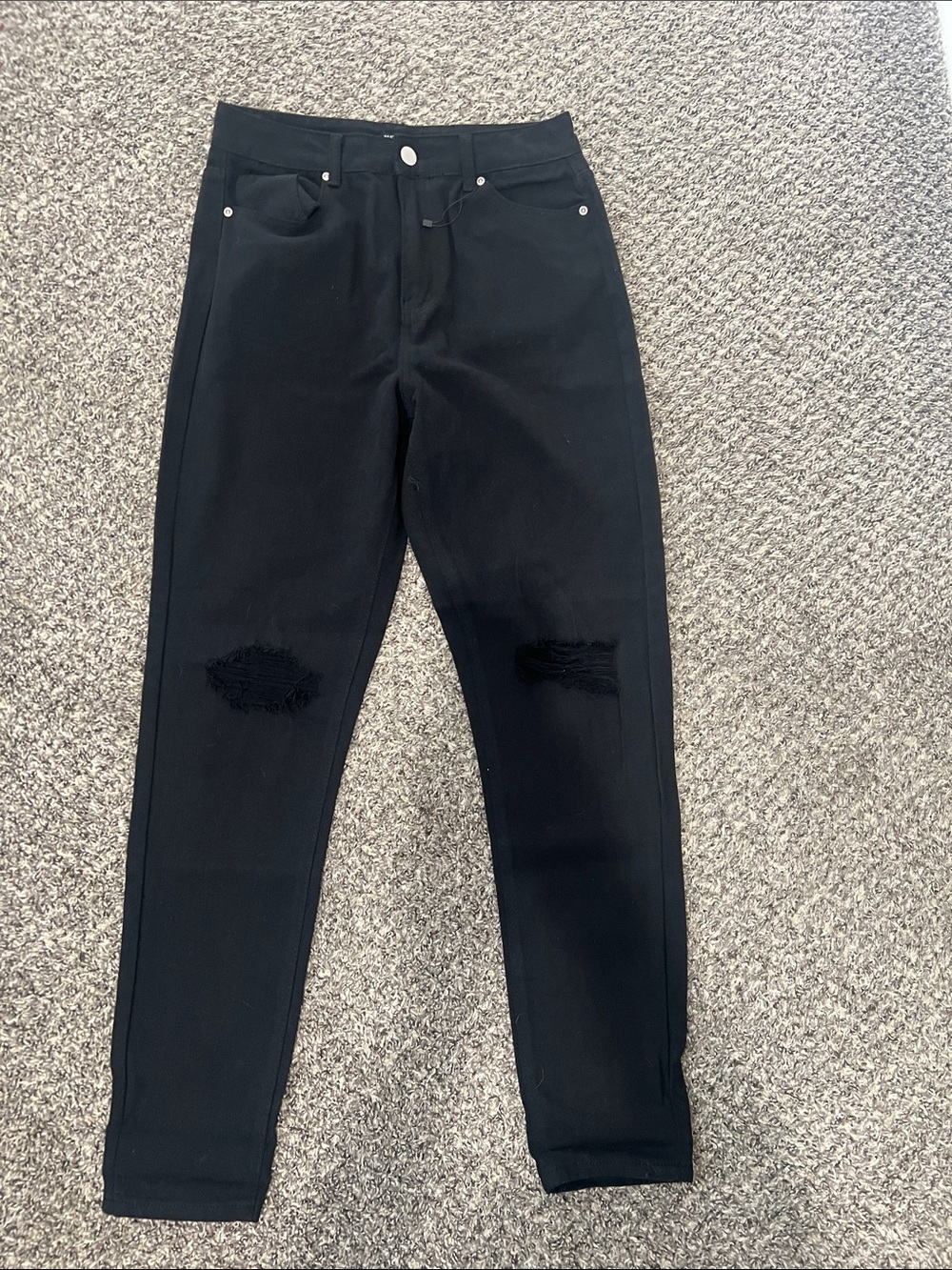 NWOT Nasty Gal Black High-Rise Distressed Skinny Jeans